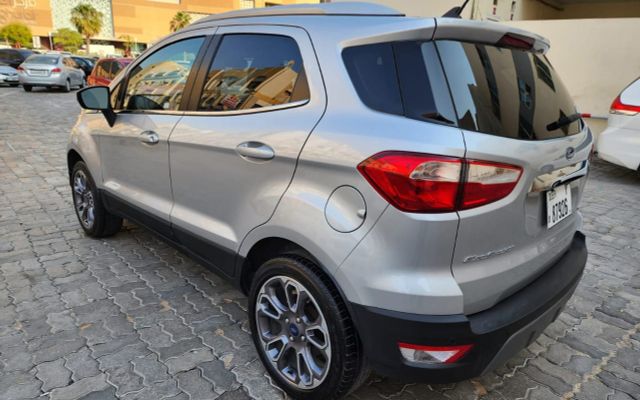 FORD ECOSPORT - image 4