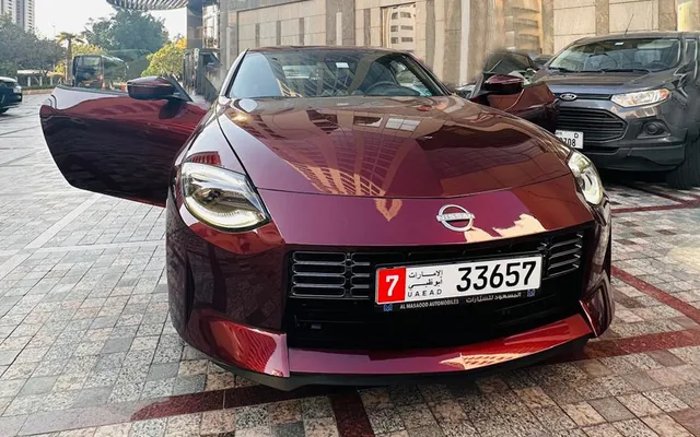 NISSAN Z370 - image 2