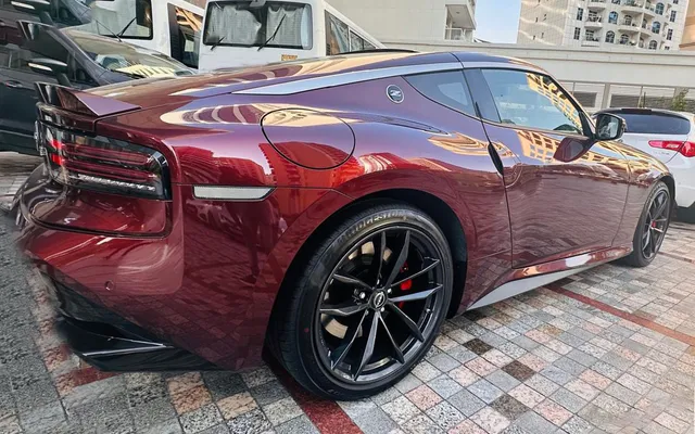 NISSAN Z370 - image 4