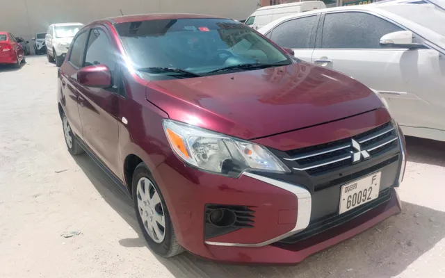 MITSUBISHI MIRAGE - image 2