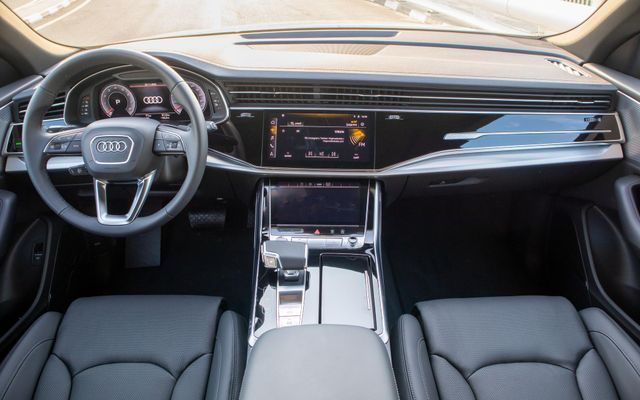 AUDI Q8 - image 4
