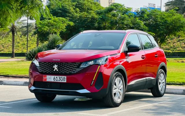 PEUGEOT 3008 - image 1