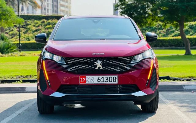 PEUGEOT 3008 - image 2