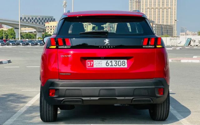 PEUGEOT 3008 - image 4