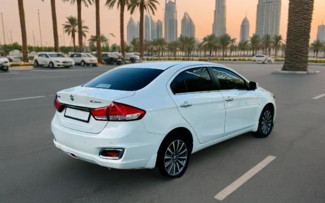 Suzuki Ciaz - image 4