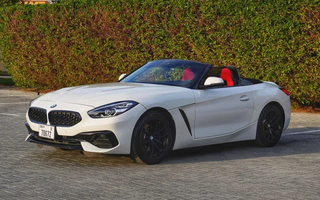 BMW Z4 - image 4