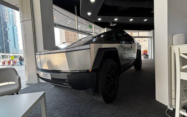 Tesla CYBERTRUCK CYBERBEAST - image 1