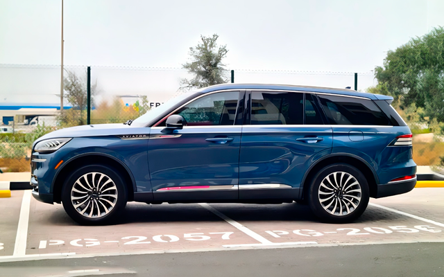 LINCOLN AVIATOR - image 2