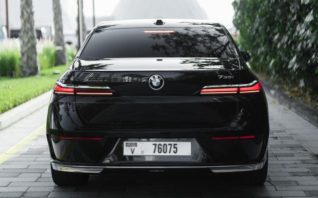 BMW 735 - image 3