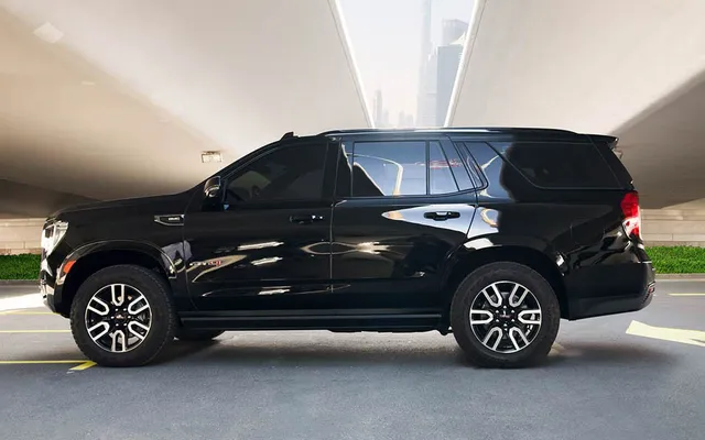 GMC YUKON AT4 - image 2