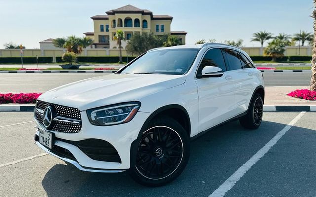 mercedes glc300 - image 1