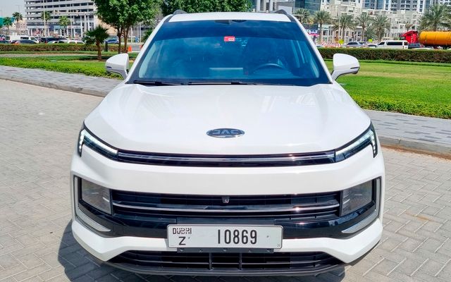 JAC S4 - image 2