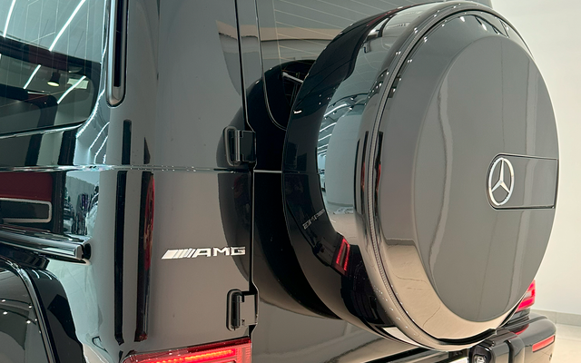 Mercedes Benz G63 black edition - image 4