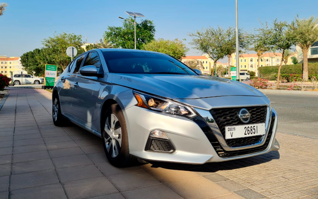 NISSAN ALTIMA - image 1