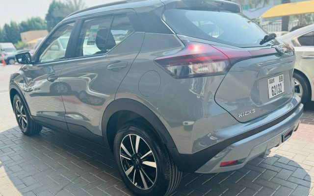 NISSAN KICKS 1.6L AT 2022 - image 4