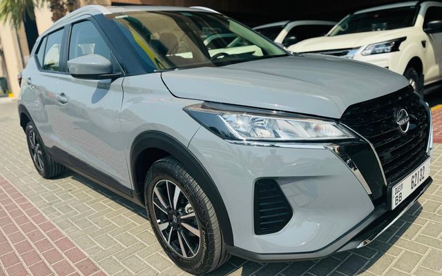 NISSAN KICKS 1.6L AT 2022 - image 3
