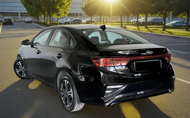 KIA CERATO - image 3