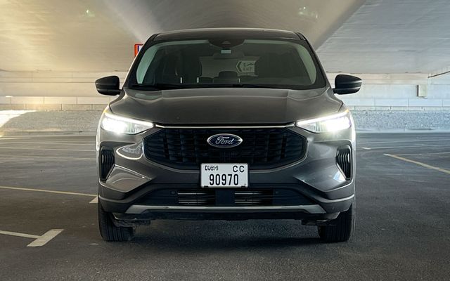 Ford Escape - image 3