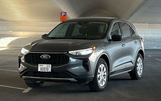 Ford Escape - image 1