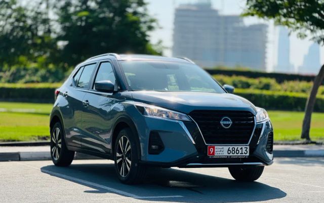 NISSAN KICKS SV - image 3