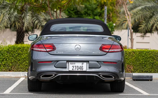 MERCEDES C300 COUPE - image 4