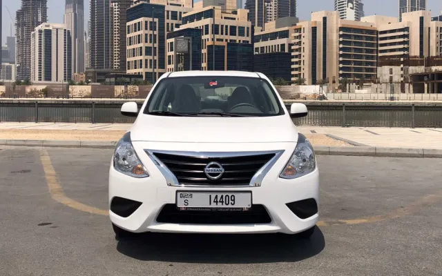 NISSAN SUNNY - image 1