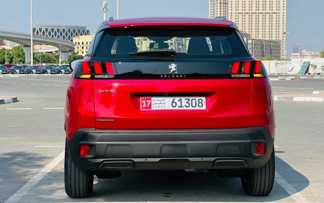 PEUGEOT 3008 - image 4