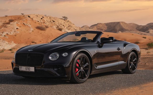 Bentley Continental GTC 2021 – Picture 1