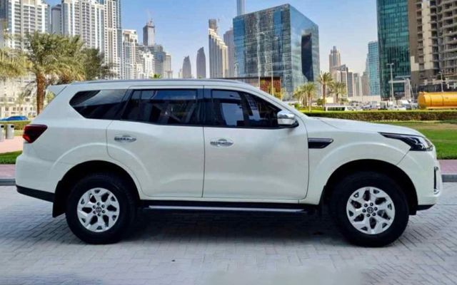 NISSAN XTERRA TITANIUM 2023 - image 2