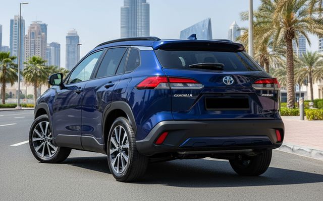 Toyota Corolla Cross - image 3