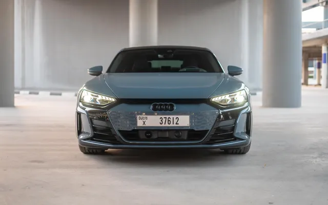 Audi E-tron GT - image 3