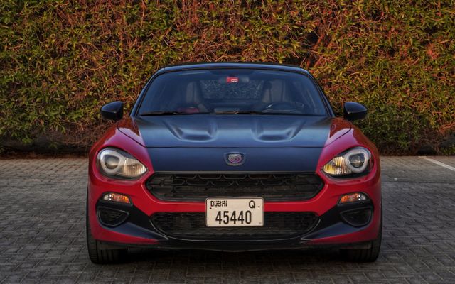 Fiat 124 Spider - image 2