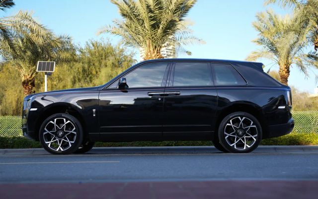 ROLLS ROYCE CULLINAN - image 2