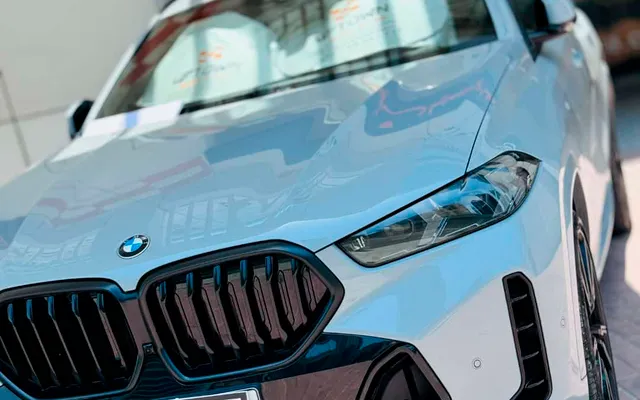 BMW X6 - image 3
