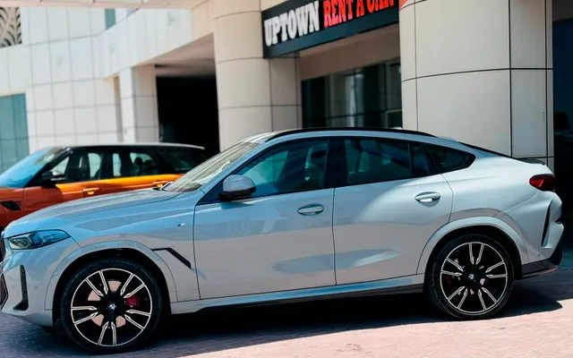 BMW X6 - image 1