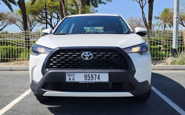 TOYOTA COROLLA CROSS - 2024 - image 2