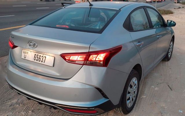 HYUNDAI Accent 1.4L - image 4