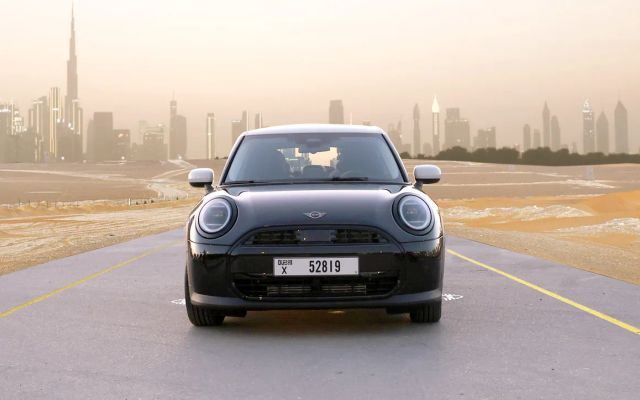 Mini Cooper - image 3