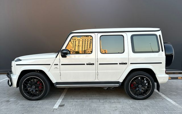 MERCEDES G63 - image 2