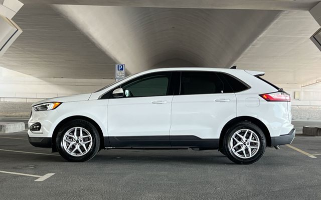 Ford Edge - image 2