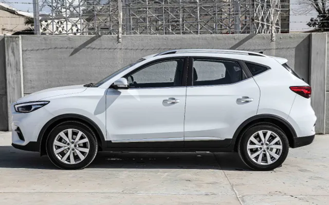 MG ZS LUXURY - image 1