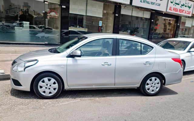 NISSAN SUNNY - image 3