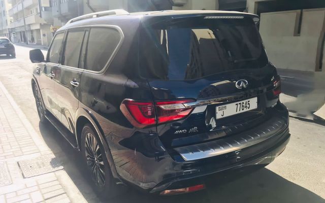 INFINITI QX80 - image 2