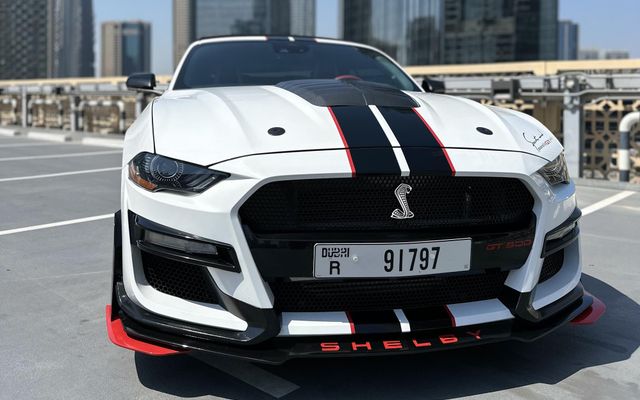 Ford Mustang - image 3