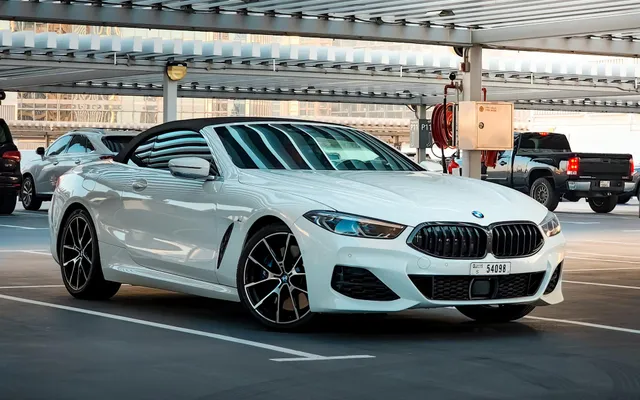BMW M850i - image 1