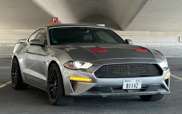 FORD Mustang - image 4