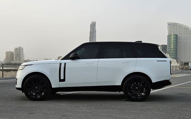 Range Rover Vogue - image 2