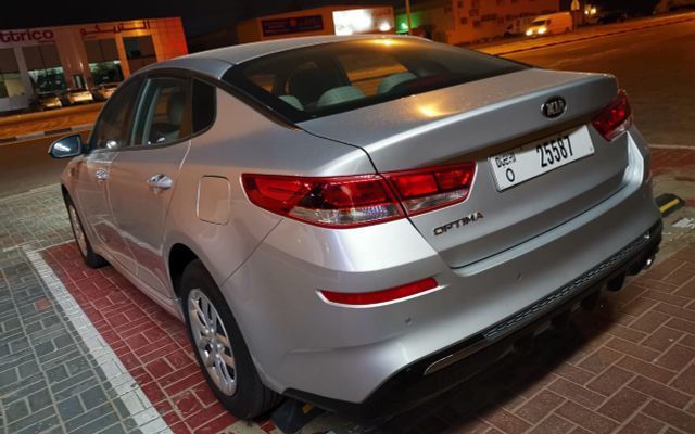 KIA Optima - image 2