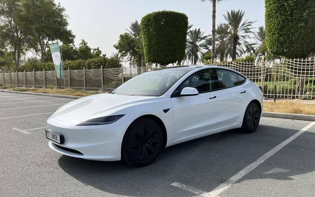 Tesla Model 3 - image 1
