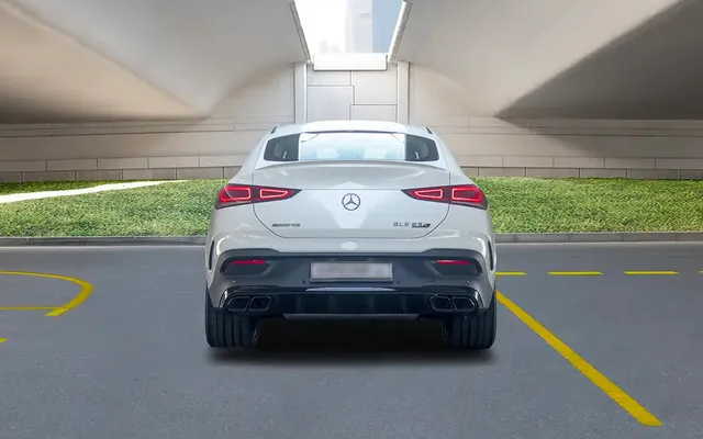 Mercedes GLE 63s - image 4